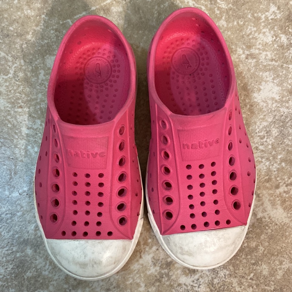 3 for $15 - Bundle 3 items and save - Native shoes in pink Size 8